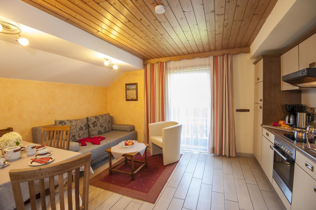 Ferienhaus Antonia Дорфгаштайн Номер фото